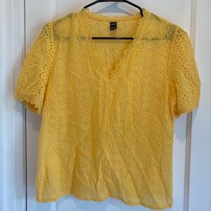Women’s Yellow Shein Top